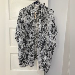 NWT cardigan lightweight sheer floral scarf